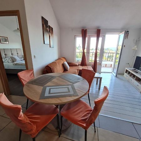 Apartman Franka Crikvenica Exteriör bild