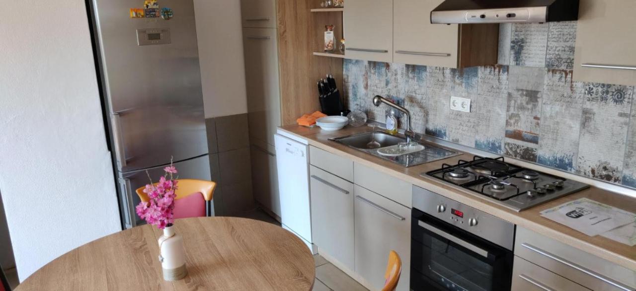 Apartman Franka Crikvenica Exteriör bild