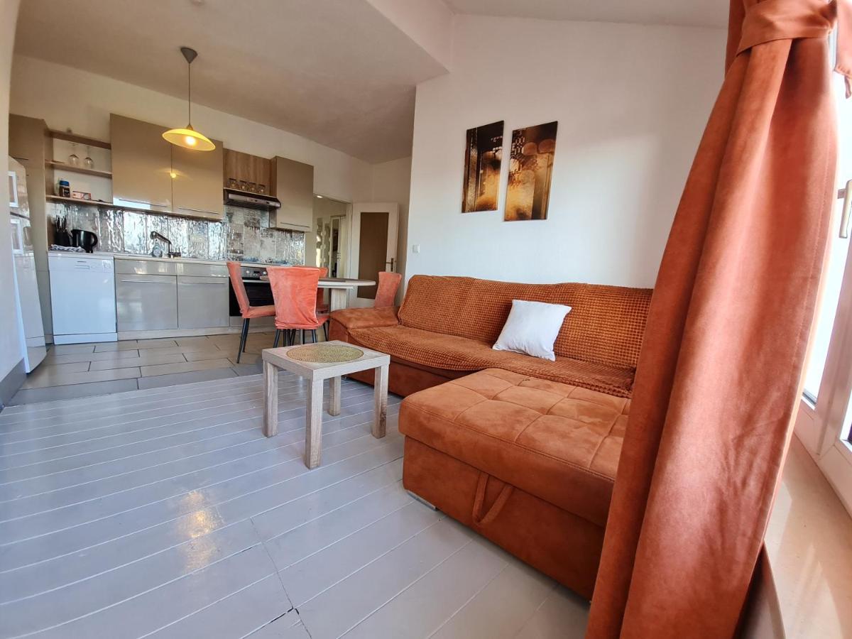 Apartman Franka Crikvenica Exteriör bild