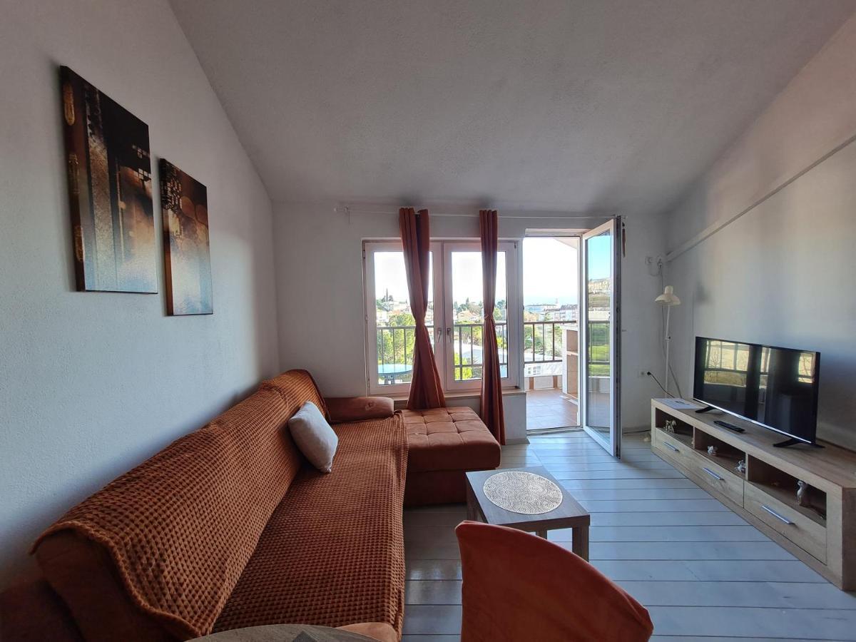 Apartman Franka Crikvenica Exteriör bild